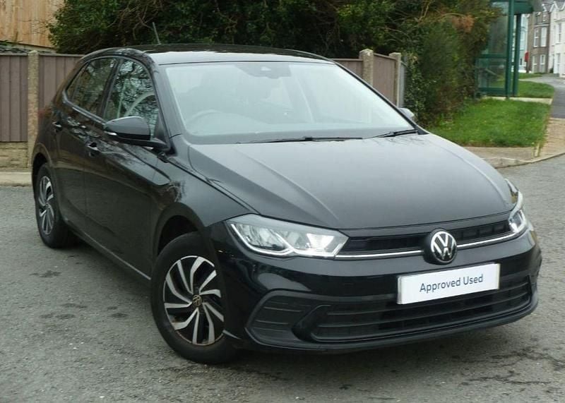 Used VW Polo Life 95 HP (69 kW) 2024 Black Hatchback