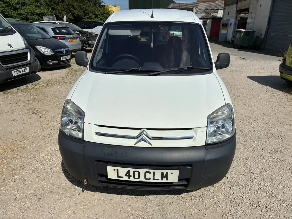 Used Citroën Berlingo First 2009 White MPV