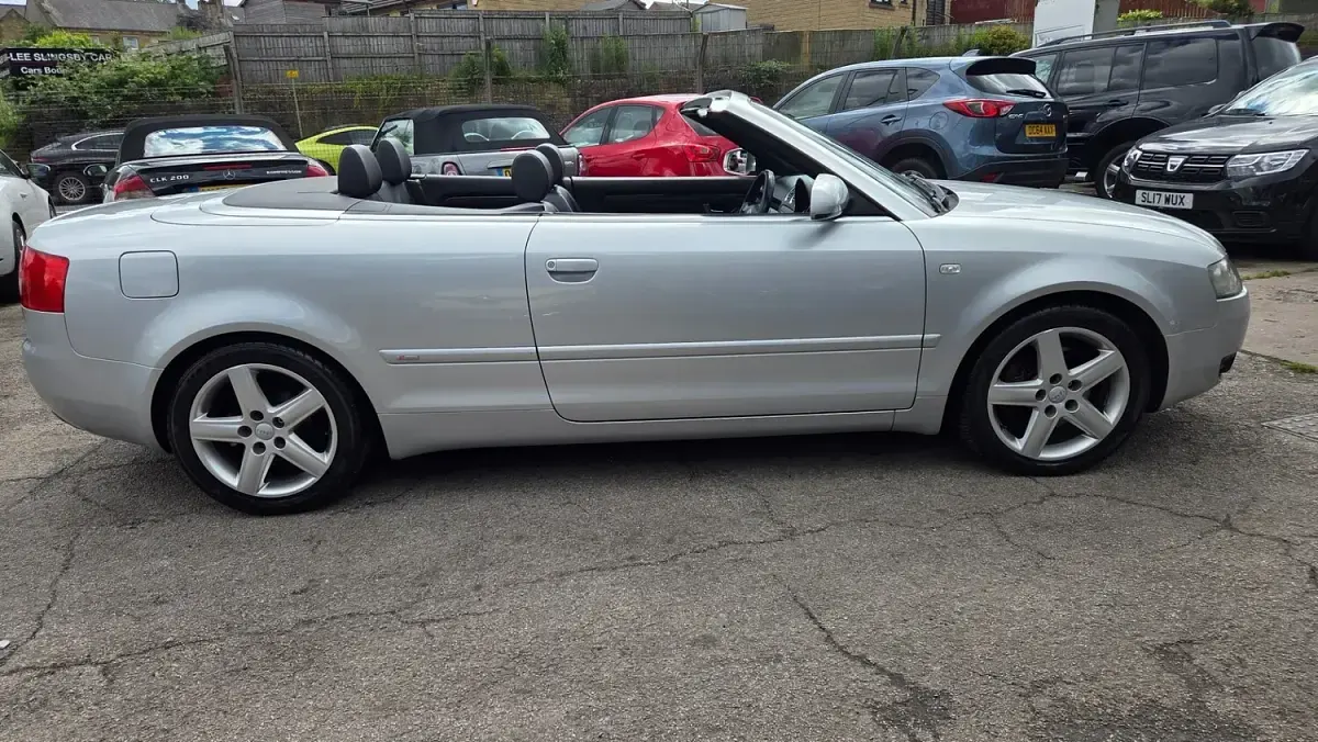 Used Audi A4 Cabriolet Sport 163 HP (119 kW) 2005 Silver Cabriolet