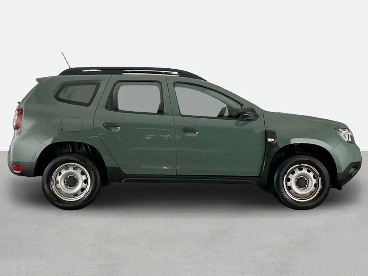 Used Dacia Duster Essentiel 90 HP (66 kW) 2023 Green SUV