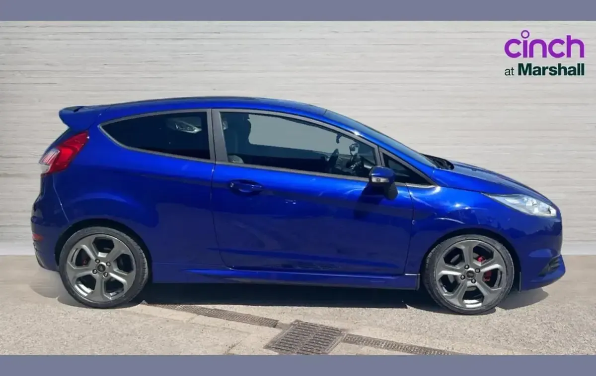Used Ford Fiesta ST 180 HP (132 kW) 2017 Blue Hatchback
