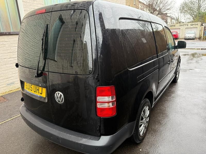 Used VW Caddy Maxi 102 HP (75 kW) 2015 Black MPV