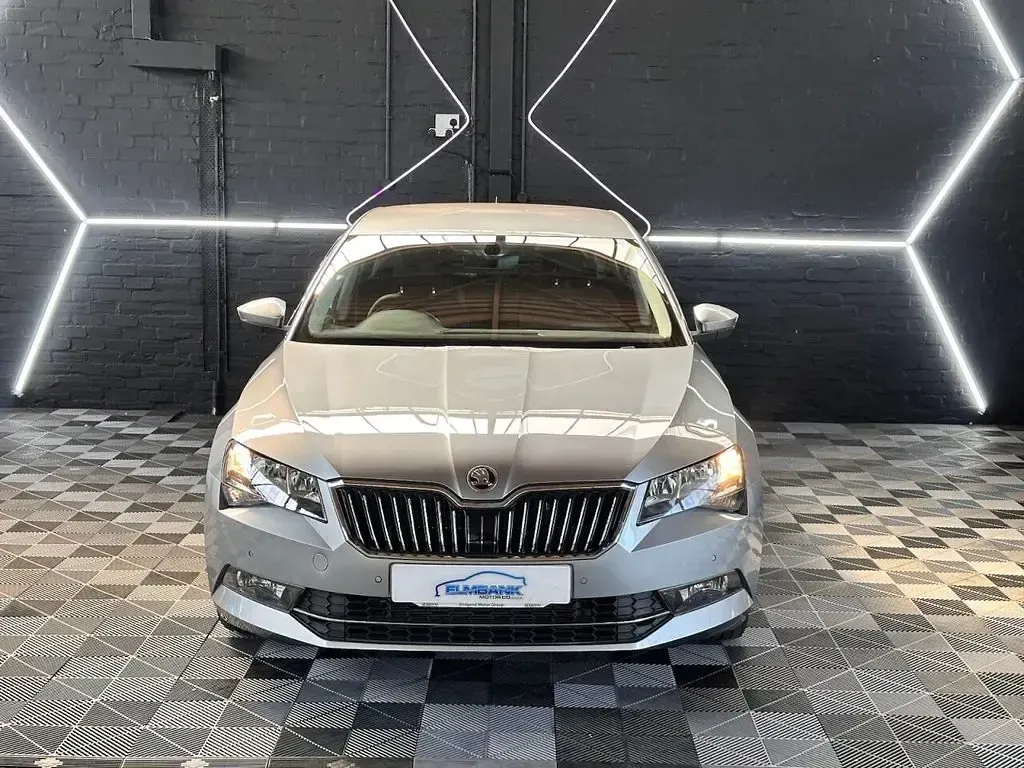 Used Skoda Superb SE 150 HP (110 kW) 2018 Grey Hatchback