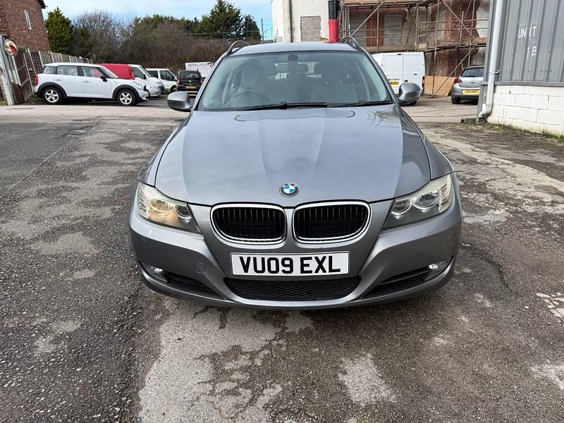Used BMW 320 2009 Grey Estate