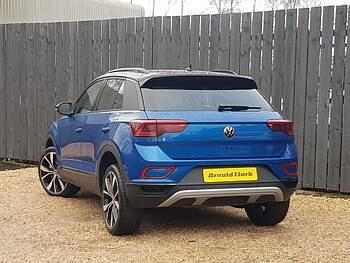 New VW T-Roc Design 115 HP (84 kW) 2025 Blue SUV