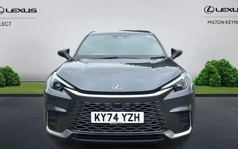 Used Lexus LBX 136 HP (100 kW) 2026 SUV