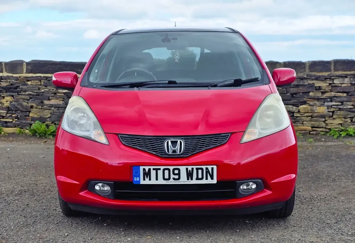 Used Honda Jazz EX 100 HP (73 kW) 2009 Red Hatchback