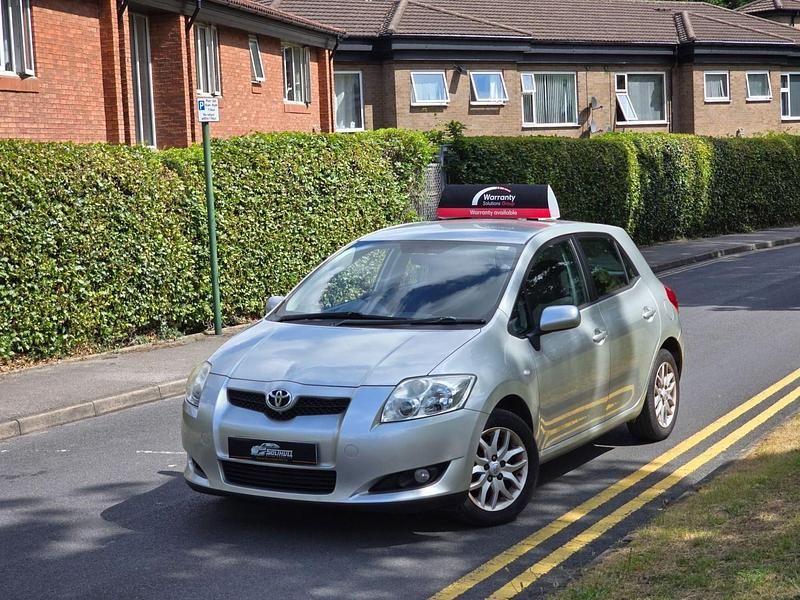 Silver Used 2007 Toyota Auris Hatchback | £1,450 (Fair price) - Image 1/4