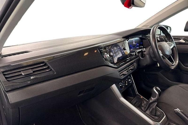 Used VW Polo Life 95 HP (69 kW) 2024 White Hatchback