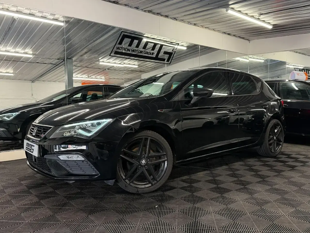 Used Seat Leon Black Edition 131 HP (96 kW) 2020 Hatchback