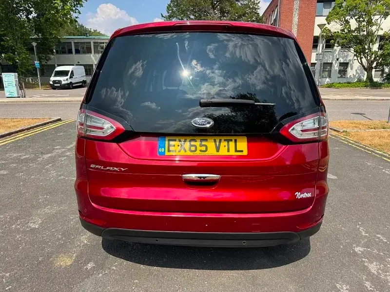 Used Ford Galaxy Titanium 180 HP (132 kW) 2015 Red MPV