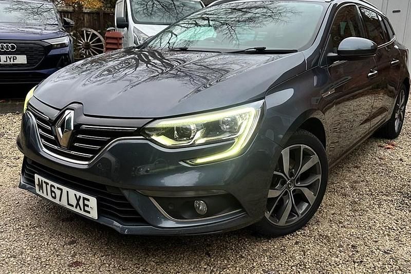 Used 2018 Renault Mégane IV Dynamique Estate | £5,675 (Fair price) - Image 1/1