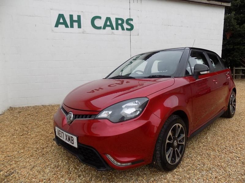 Red Used 2017 MG MG3 Hatchback | £4,500 (Fair price) - Image 1/4