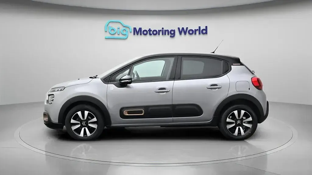 Usado Citroën C3 PureTech 83 HP (61 kW) 2023 Cinzento Citadino