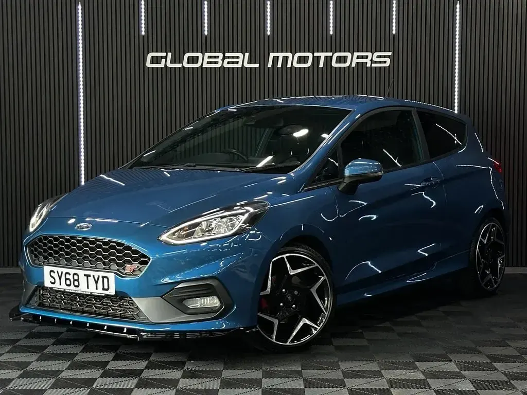 Used Ford Fiesta ST 200 HP (147 kW) 2018 Blue Hatchback