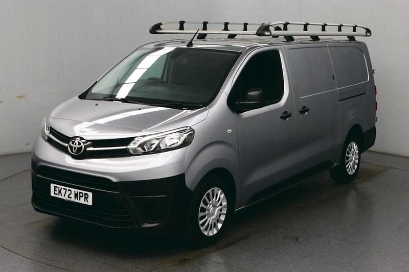 Used Toyota Proace 140 HP (102 kW) 2022 Grey MPV