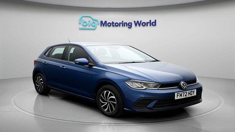 Begagnad VW Polo S 79 HK (58 kW) 2023 Blå Halvkombi