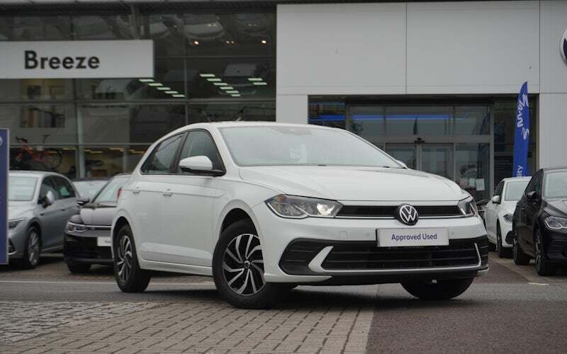 Used 2025 VW Polo Life Hatchback | £15,460 (Super price) - Image 1/4