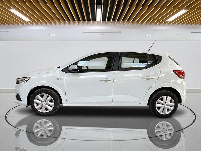 Used Dacia Sandero Comfort 90 HP (66 kW) 2022 White Hatchback