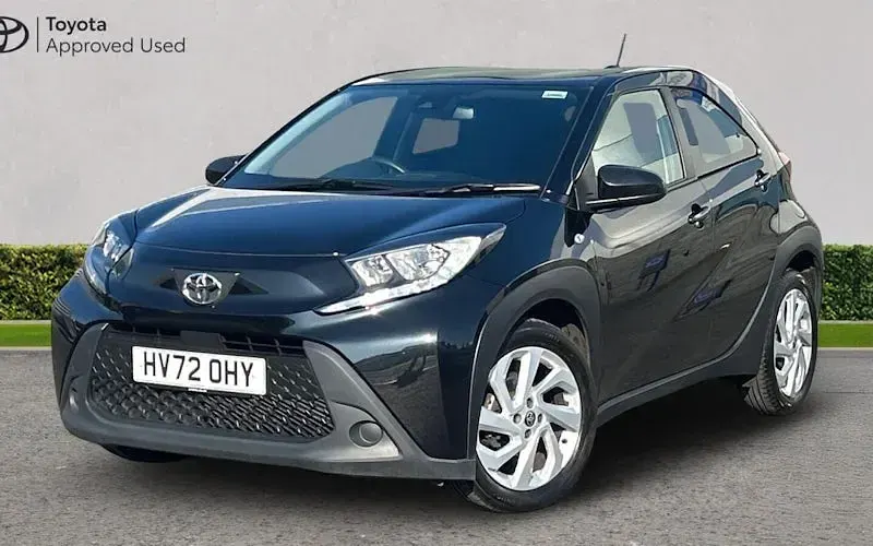 Used Toyota Aygo X PURE 72 HP (52 kW) 2025 SUV