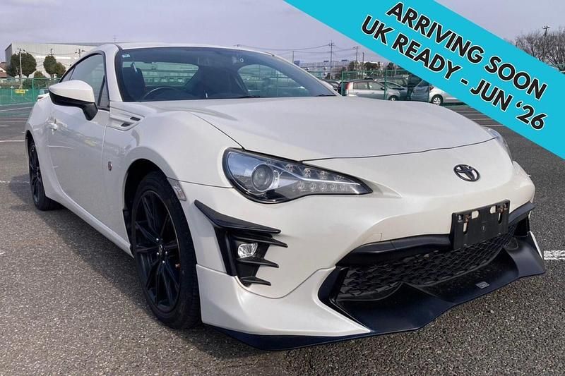 Used Toyota GT86 GT 2016 White Coupe