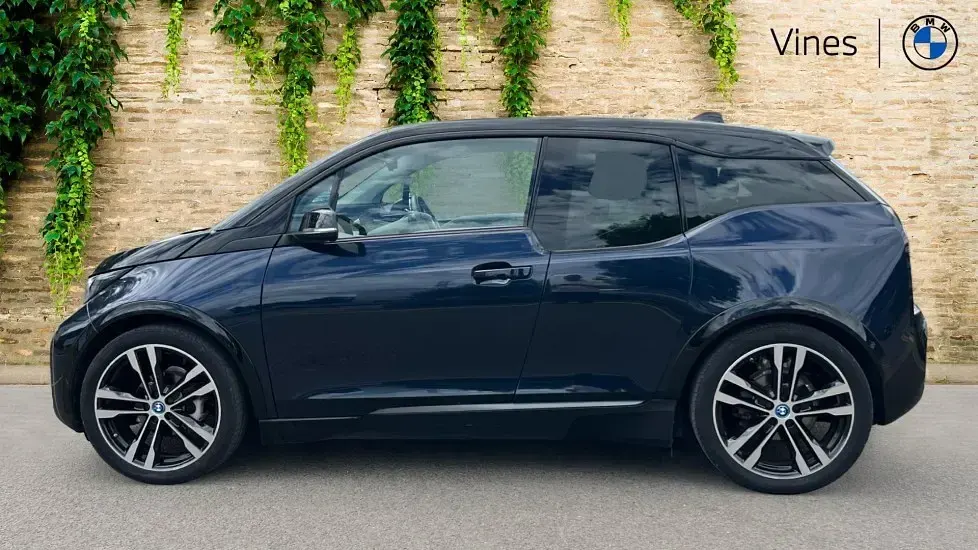 Used BMW i3 Comfort Edition 133 kW (181 HP) 2020 Blue Hatchback