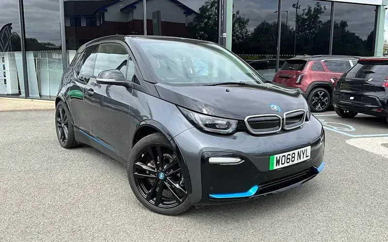 Used BMW i3 Comfort Edition 135 kW (184 HP) 2022 Hatchback