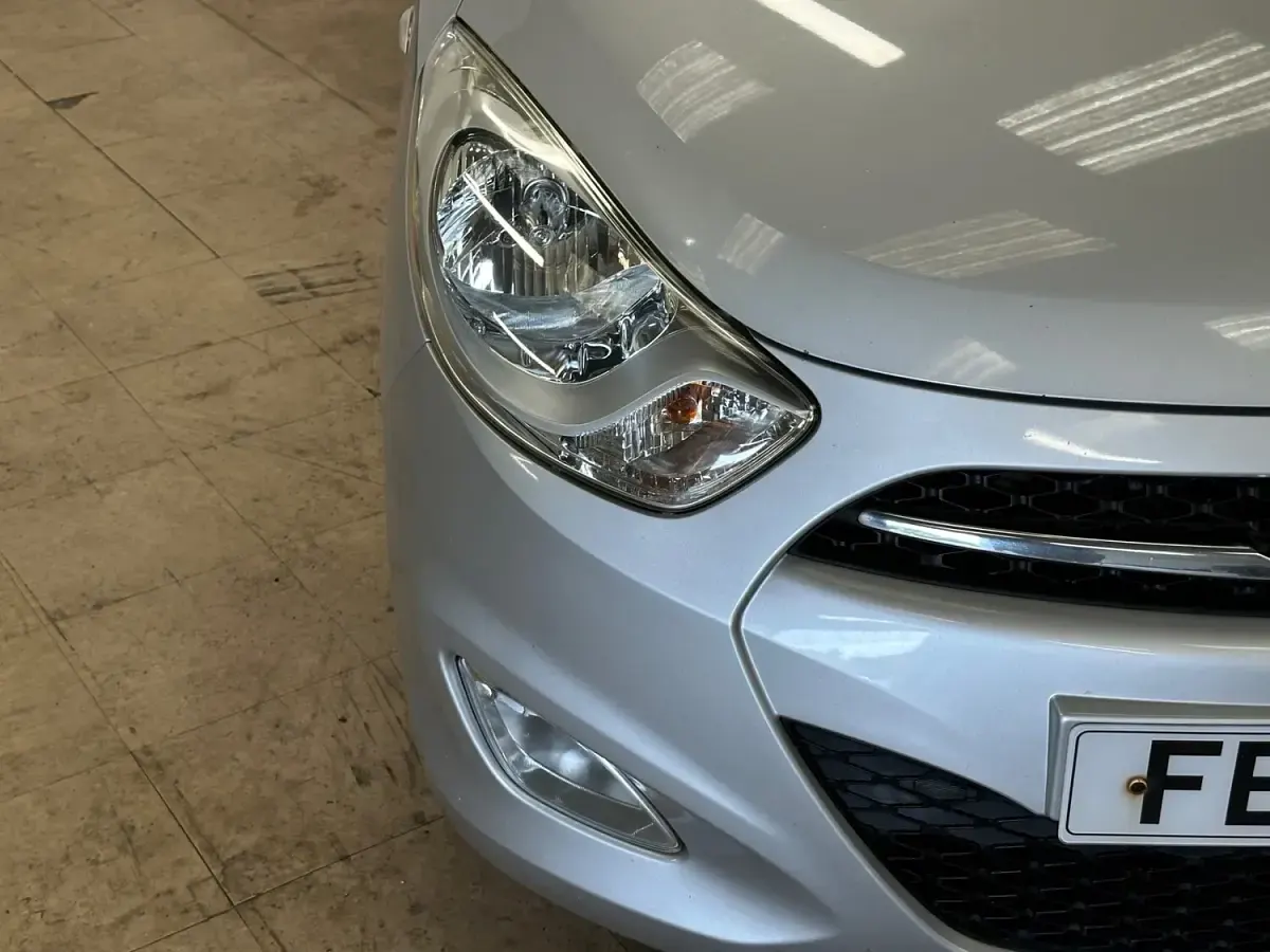 Used Hyundai i10 Active 2014 Silver Hatchback