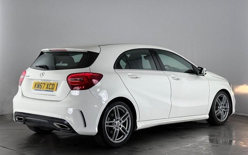 Used Mercedes A160 AMG line 102 HP (75 kW) 2018 White Hatchback