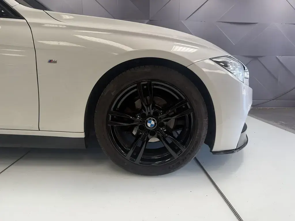 Used BMW 320 M Sport 184 HP (135 kW) 2019 White Estate