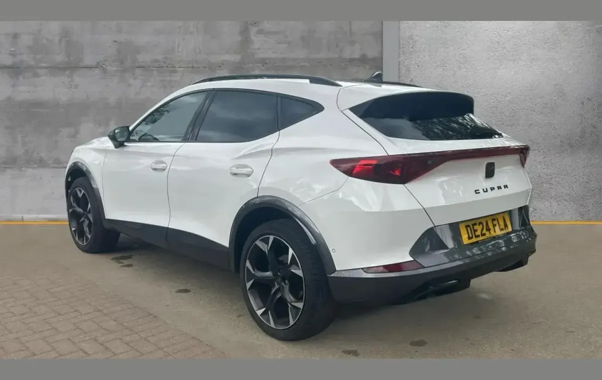Used Cupra Formentor 150 HP (110 kW) 2024 White SUV