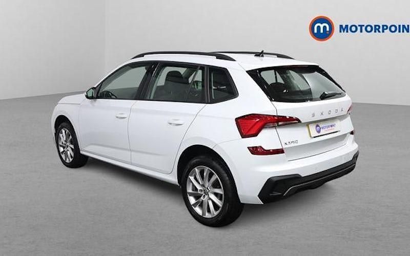 Used Skoda Kamiq SE 95 HP (69 kW) 2024 White SUV