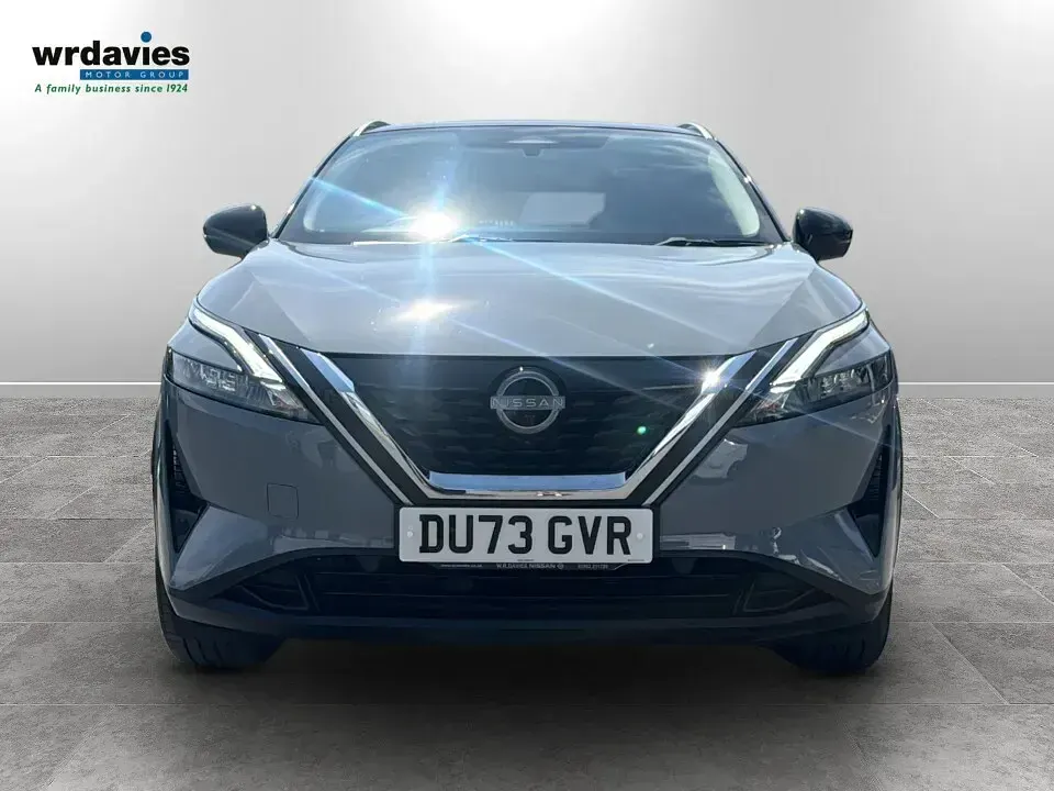 Used Nissan Qashqai N-Connecta 190 HP (139 kW) 2023 Grey SUV