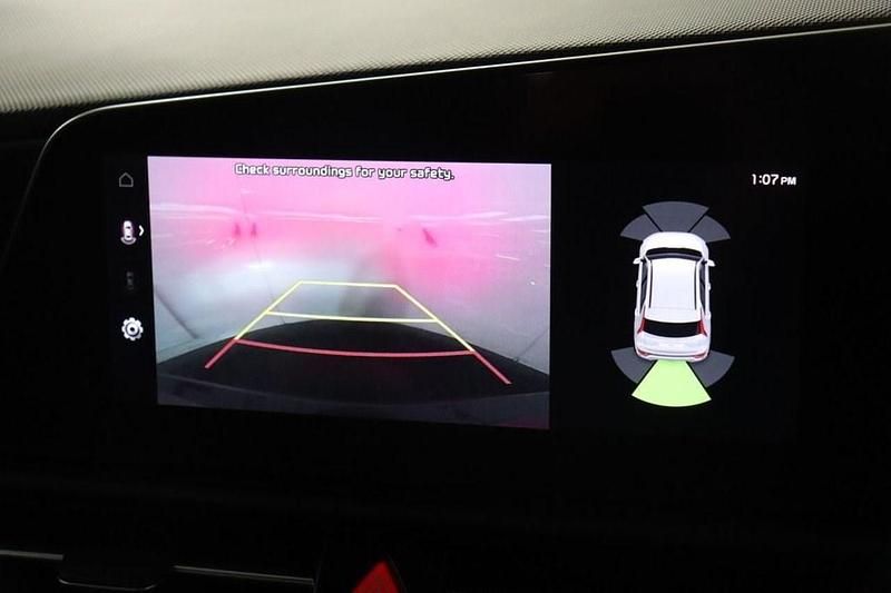 Used Kia Niro Play 2024 Grey SUV