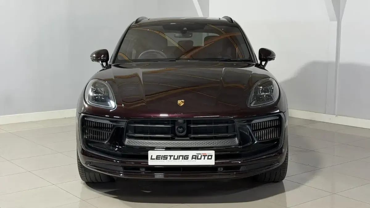Used Porsche Macan S 375 HP (275 kW) 2022 Maroon SUV