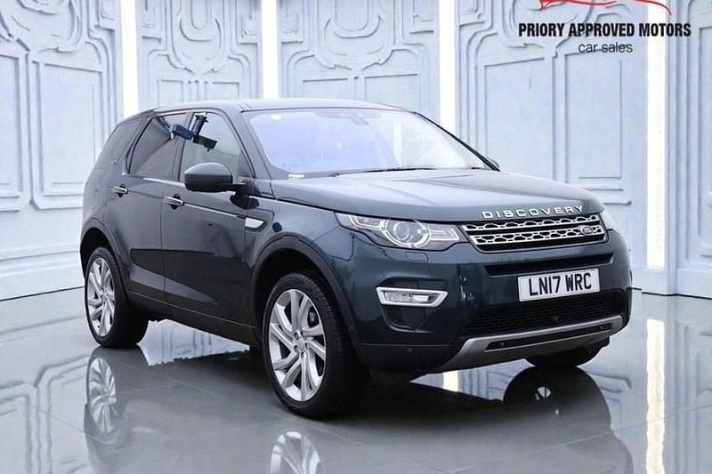 Green Used 2017 Land Rover Discovery Sport HSE Luxury SUV | £10,999 (Good price) - Image 1/1