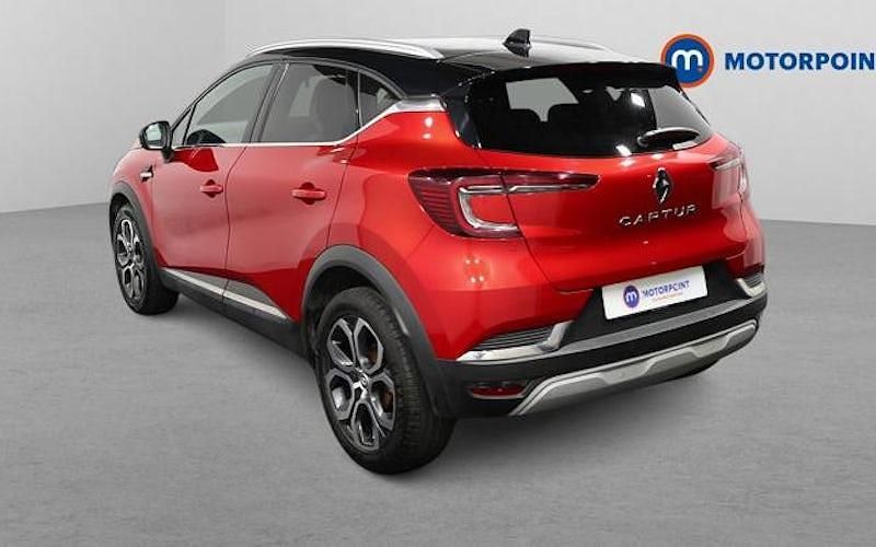 Used Renault Captur Techno 91 HP (66 kW) 2024 SUV