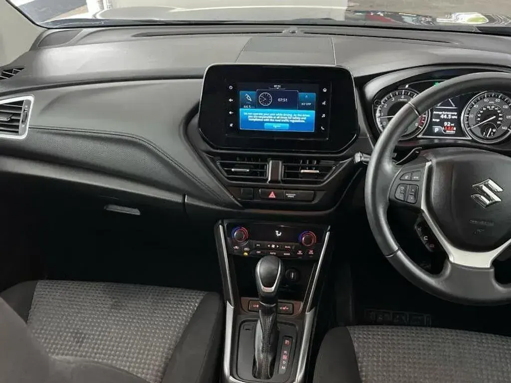 Used Suzuki SX4 S-Cross 116 HP (85 kW) 2023 Grey SUV