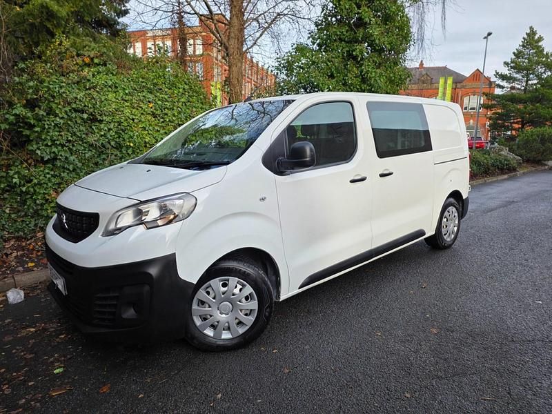 Second-hand Peugeot Expert Premium 2022 Alb Van