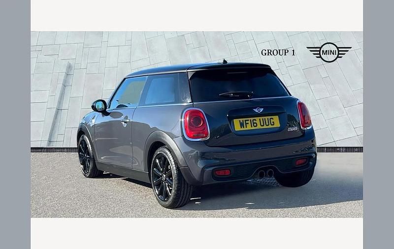 Used Mini Cooper S Hatch 192 HP (141 kW) 2016 Grey Hatchback
