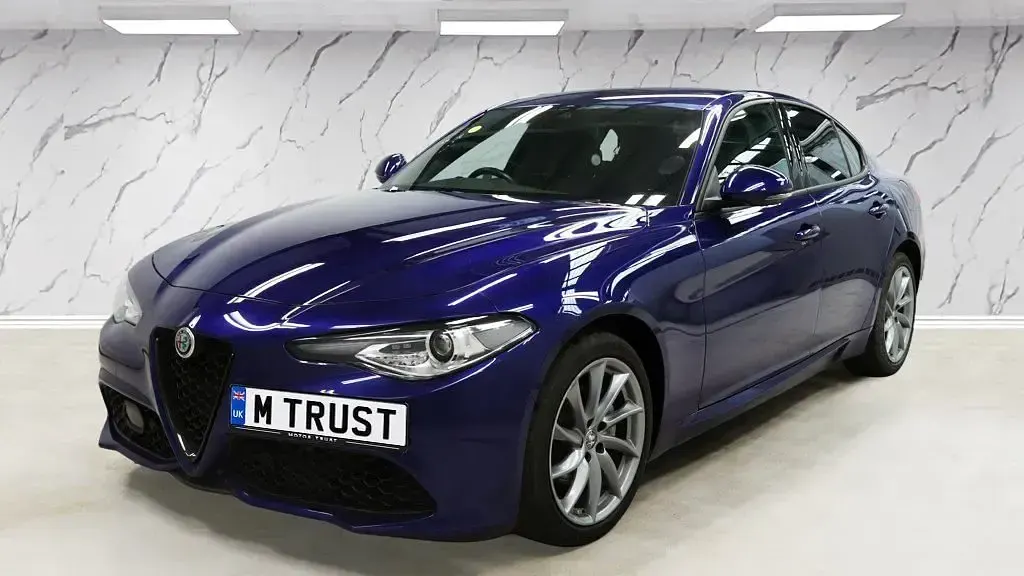Used Alfa Romeo Giulia Saloon Sprint 200 HP (147 kW) 2022 Blue Sedan