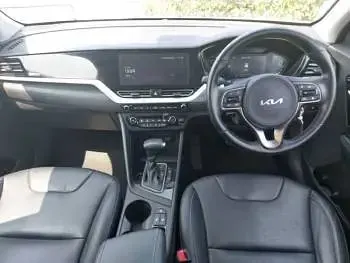 Used Kia Niro 139 HP (102 kW) 2022 White SUV