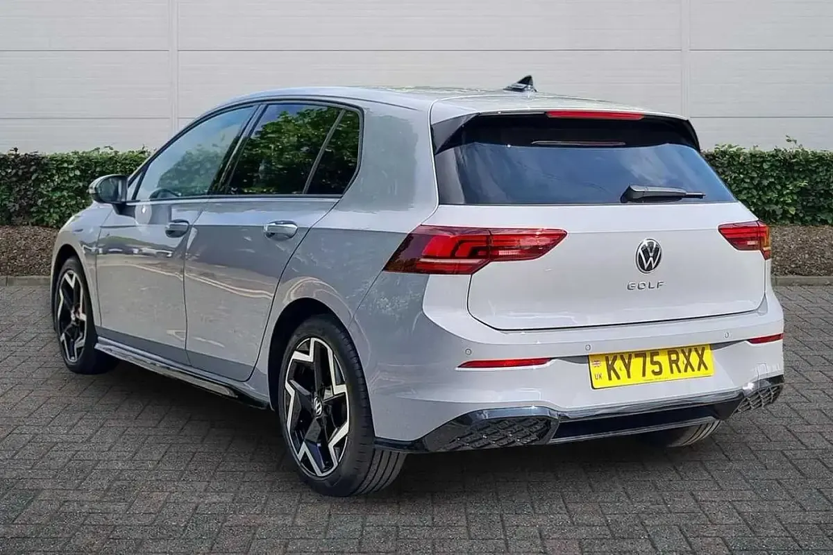 Used VW Golf VIII R-line 150 HP (110 kW) 2025 Grey Hatchback