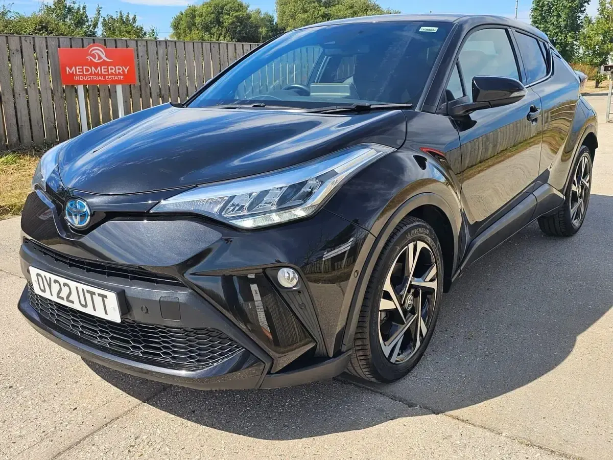 Used Toyota C-HR Design 122 HP (89 kW) 2022 Black SUV