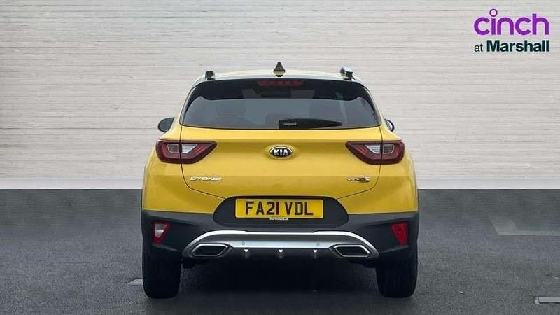 Used Kia Stonic GT-Line S 118 HP (86 kW) 2021 Yellow SUV