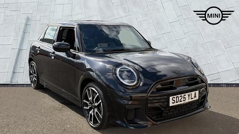 Used Mini Cooper S Hatch 201 HP (147 kW) 2025 Black Hatchback