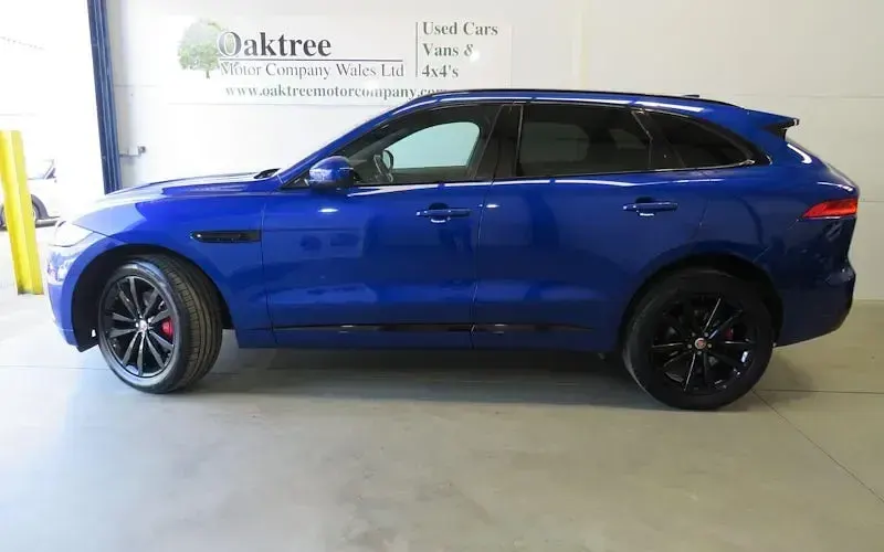 Used Jaguar F-Pace S 300 HP (220 kW) 2019 Blue SUV