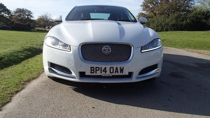 White Used 2014 Jaguar XF Luxury Sedan | £4,100 (Super price) - Image 1/4