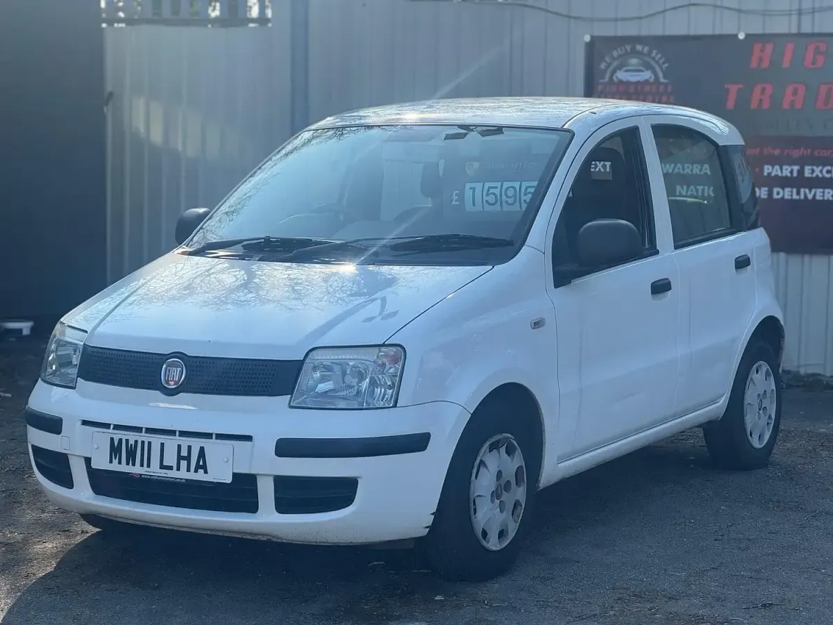 Used Fiat Panda Active 69 HP (50 kW) 2011 White Hatchback