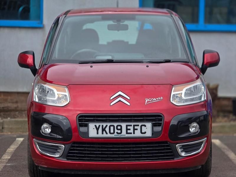 Used Citroën C3 Picasso VTR Sport 2009 Red MPV